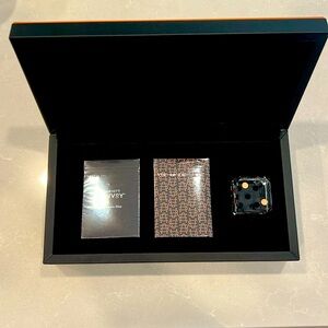 Marriott Bonvoy Elite Gaming Set & Case - New